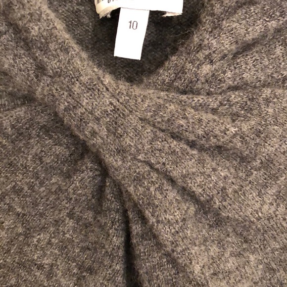 Armani Collezioni Gray Sweater EUC - Picture 3 of 4